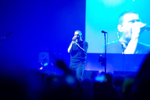 Shinedown; photo by Sara Halbach 