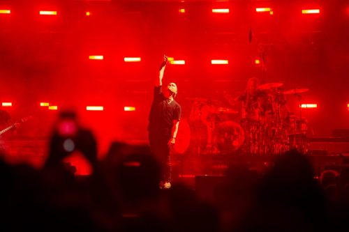 Shinedown; photo by Sara Halbach 