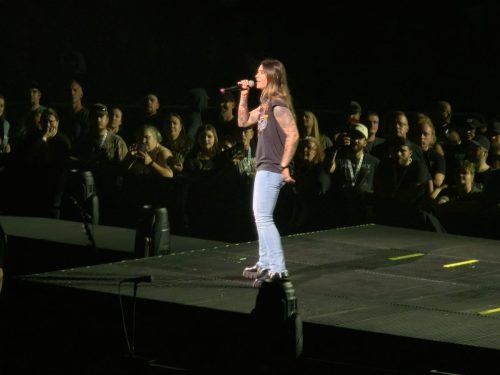Morgan Wade at Fiserv Forum; photo by Joshua M. Miller
